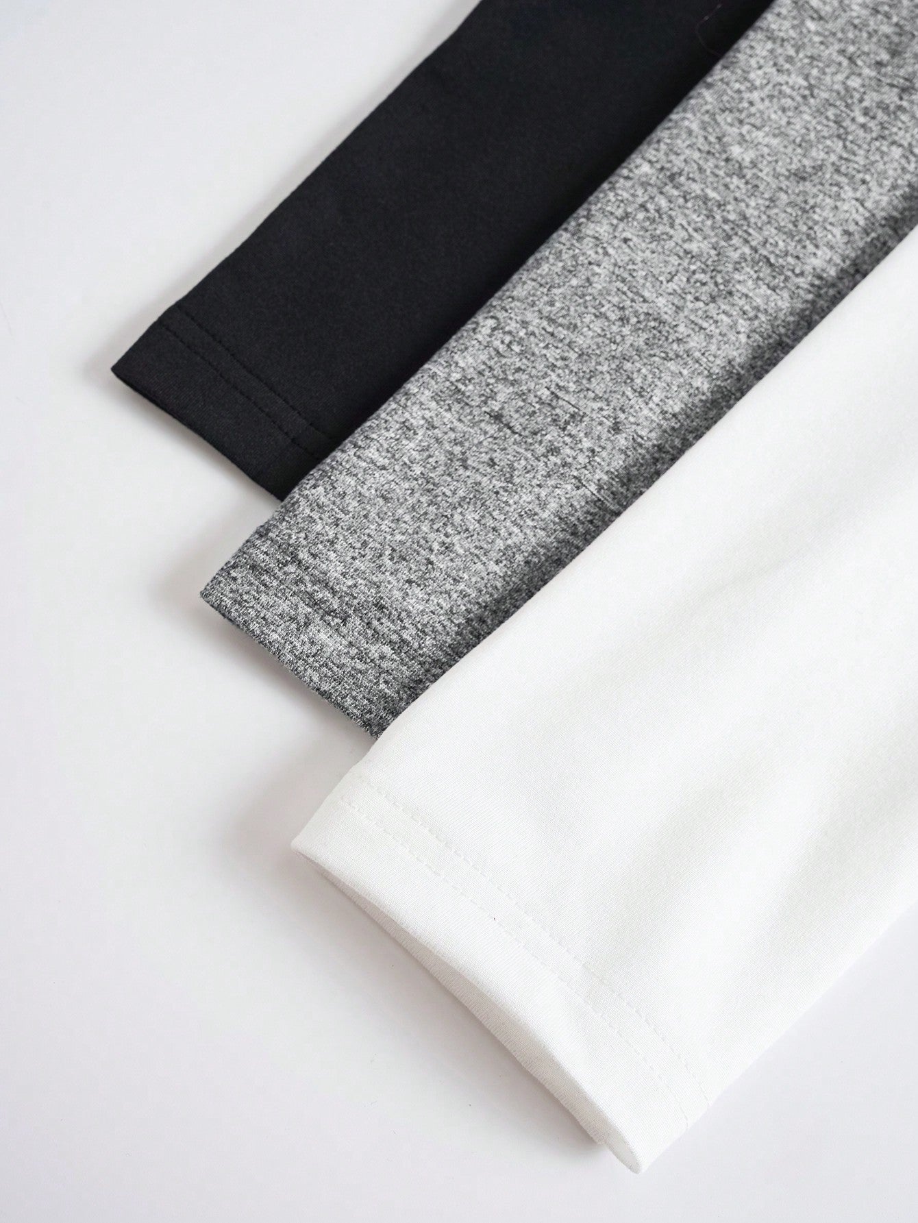 Women's Solid Color Slim Fit Long Sleeve T-shirt With Pleats