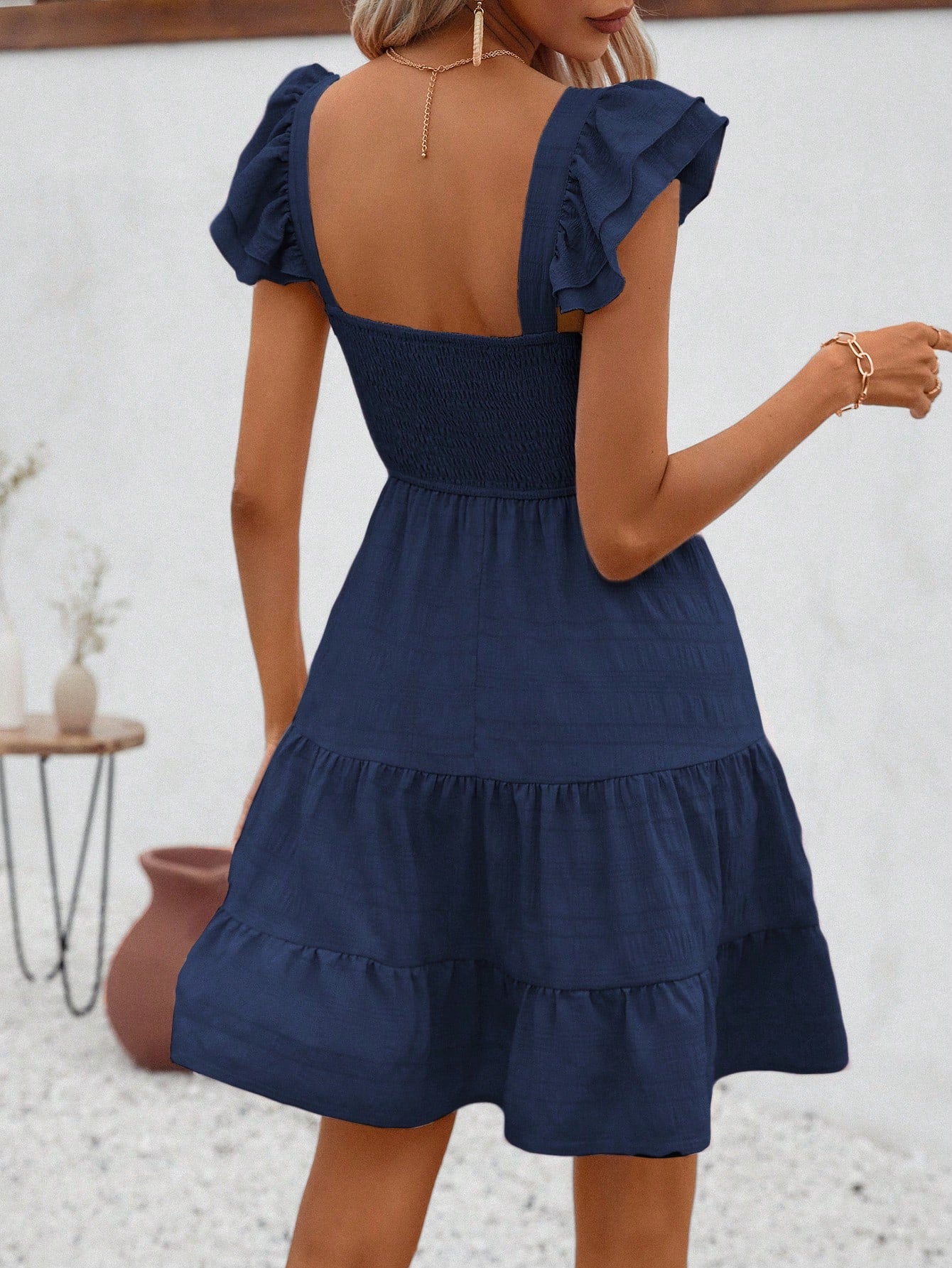 SHEIN Raffinéa Solid Color Square Neckline Dress With Ruffle Hem And Sleeveless Design
