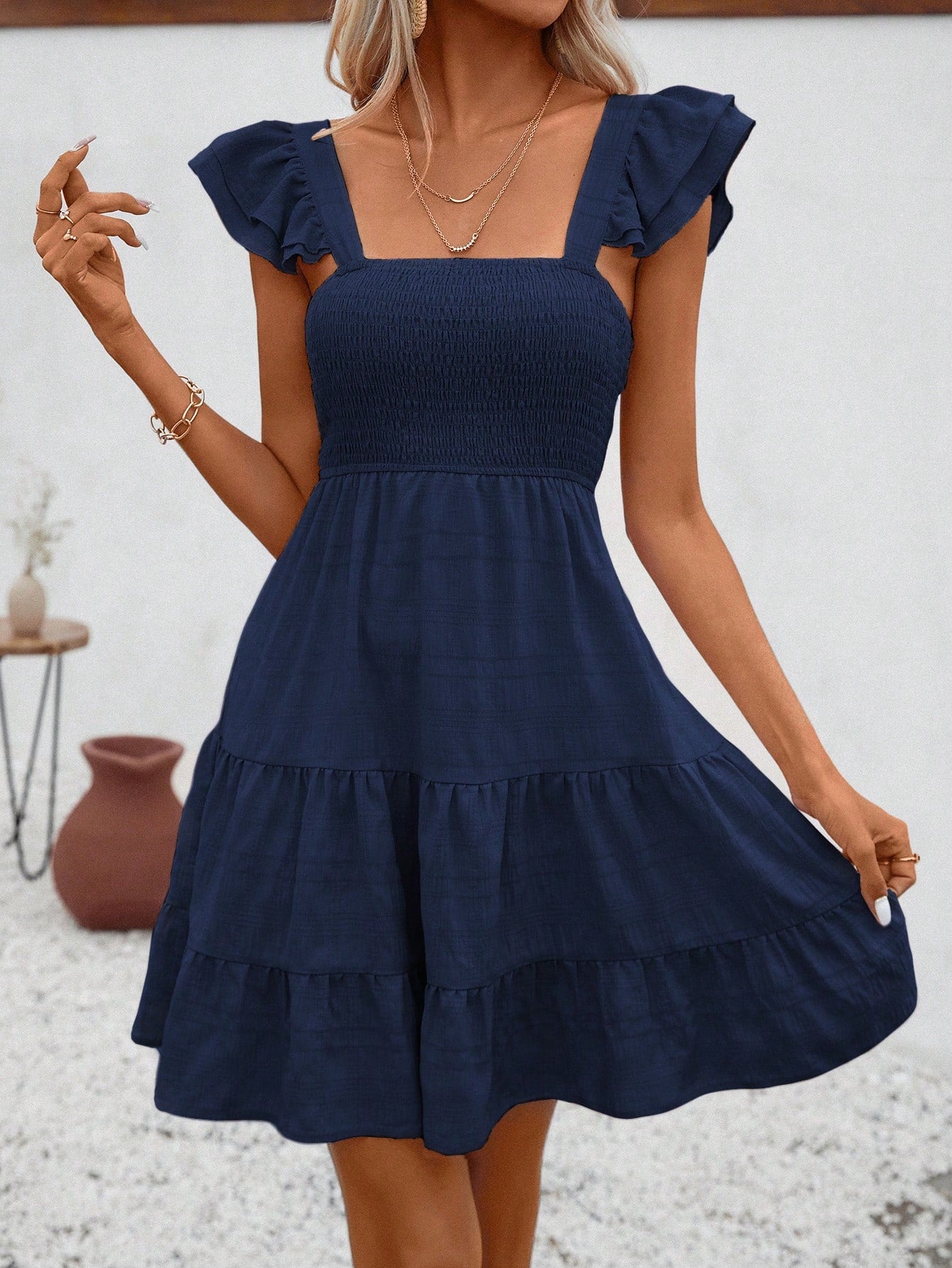 SHEIN Raffinéa Solid Color Square Neckline Dress With Ruffle Hem And Sleeveless Design