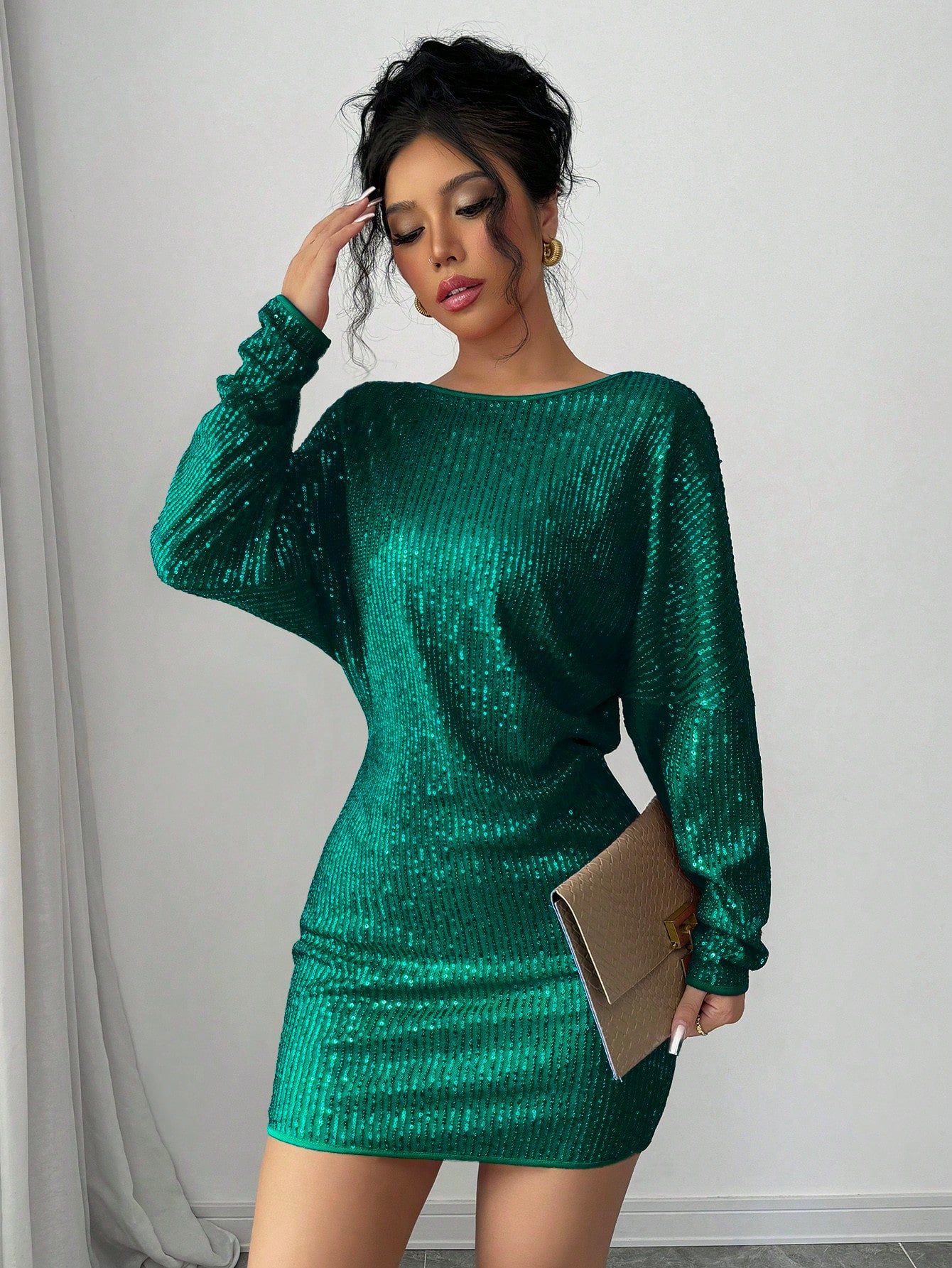 Elegant Sequin Batwing Sleeve Asymmetrical Neck Party Dress, Suitable For Christmas, New Year Celebration